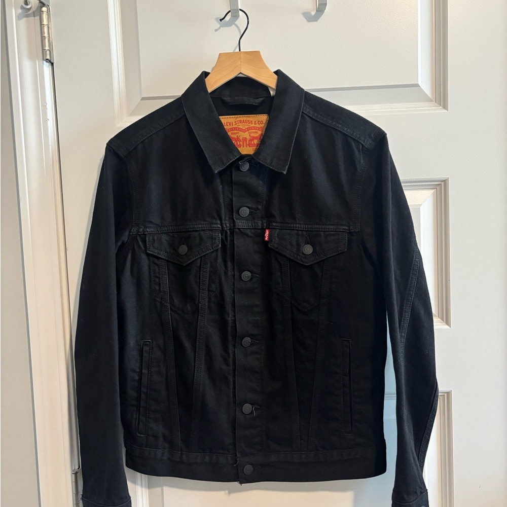 Levi's Men's Black Denim Jacket w/ Pink Print on the Back